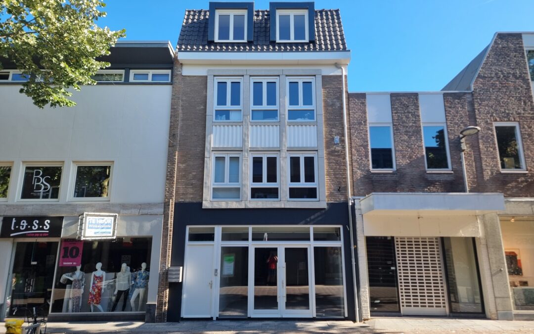 Transformatie winkelpand in appartementen te Tiel